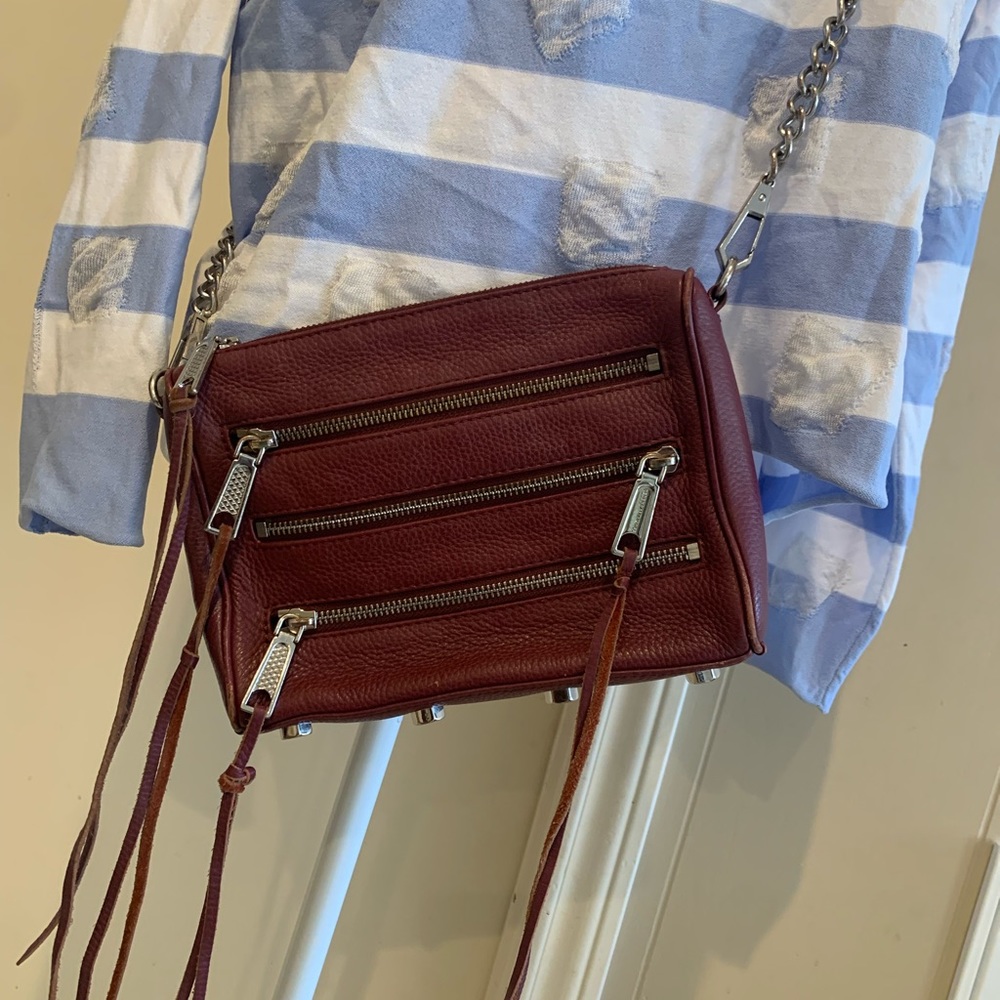 Use REBECCA MINKOFF LEATHER BORDEAUX MINI 5 ZIP CROSSBODY CLUTCH BAG